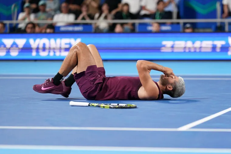 Drama u Tokiju: Alcaraz se ozlijedio pa izveo junački podvig, ovi prizori obilaze svijet