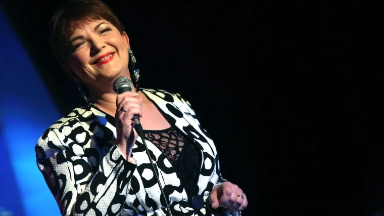 U društvu četiri slavna mušketira: Ovako je izgledala Zorica Kondža na početku karijere