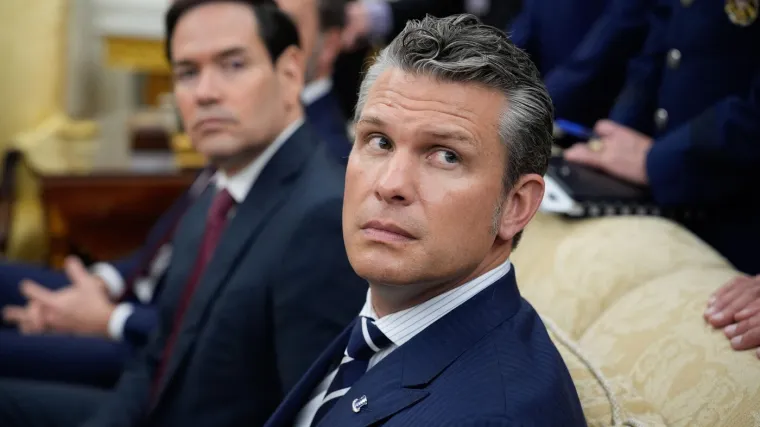 Ministar rata sazvao 'neobičan sastanak' s generalima iz cijelog svijeta: 'To je rijetkost'