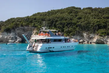 Muškarac umro na brodu, posada šokirala obitelj: 'Prekrili su ga ručnikom i nastavili sa zabavom'