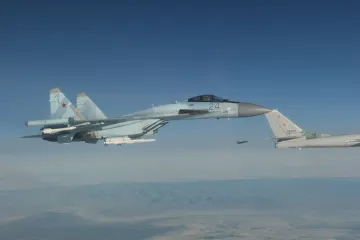 Rusi se opet malo zaigrali: Američki borbeni avioni presreli njihove bombardere i lovce!