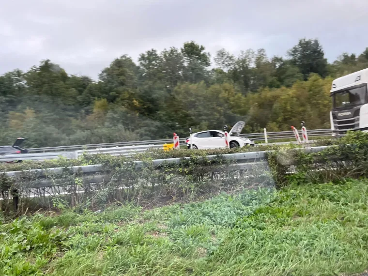 Nesreća na A1! Promet u prekidu, kilometarske kolone pred Lučkom