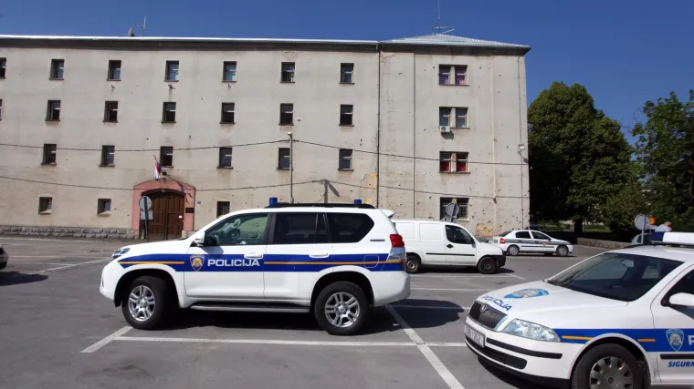 Zatvorenik zapalio ćeliju u Gospiću, doznajemo detalje drame: 'Policajci su se nagutali dima'