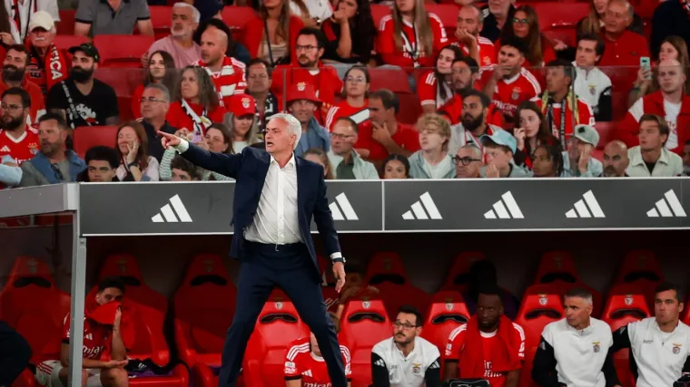 Kaos kod Franje Ivanovića i Josea Mourinha: Pogledajte tučnjavu na skupštini Benfice