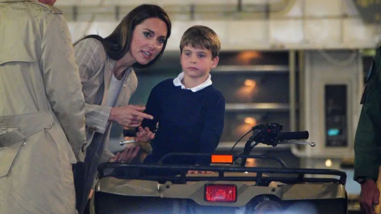 Možda vas iznenadi fraza s kojom Kate Middleton smiruje najmlađeg sina princa Louisa