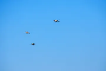 Misteriozni dronovi napravili kaos na drugom kraju Europe: Preusmjereni avioni puni turista