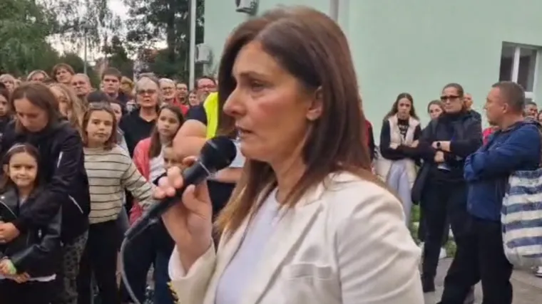 Majka pretučenog učenika u suzama: 'To su djeca koja ne znaju što znači riječ tučnjava'