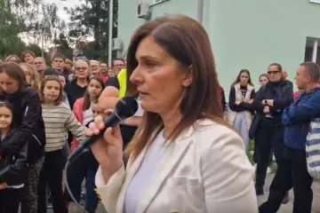 Majka pretučenog učenika u suzama: 'To su djeca koja ne znaju što znači riječ tučnjava'