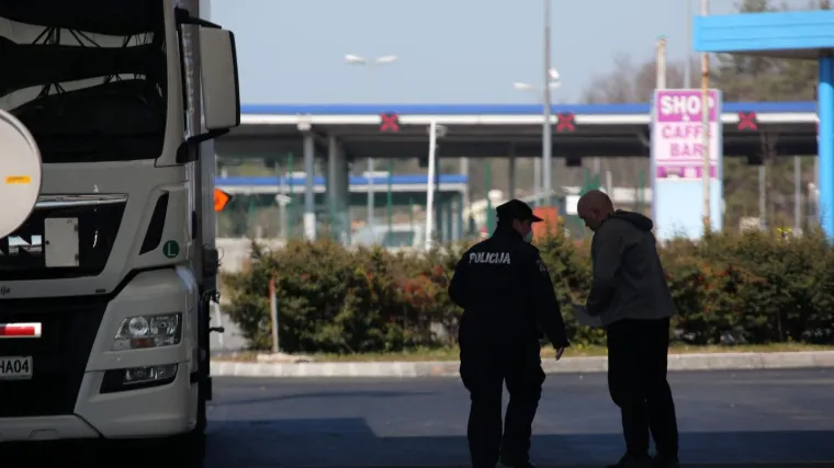 Sumnjiv kamion pregledan na prijelazu Erdut: Ovaj put carinici su uhvatili ogroman plijen