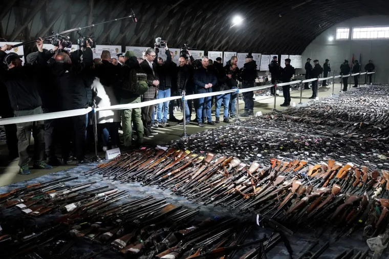 Znate li čime su potpuno opsjednuti u Srbiji i Crnoj Gori? Ima ga dokle ti pogled seže...