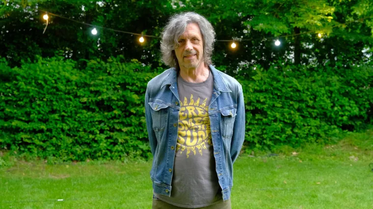 Jurica Pađen naplatio 40 tisuća eura zbog naljepnica na zagrebačkim kontejnerima