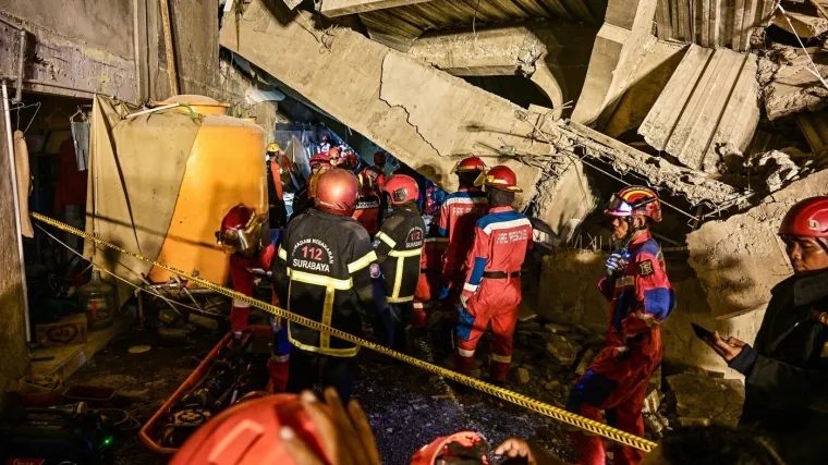 Tijekom spašavanja zarobljene djece pod ruševinama škole, došlo do nove opasnosti: Troje mrtvih, brojke rastu