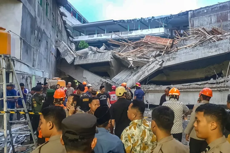 Tijekom spašavanja zarobljene djece pod ruševinama škole, došlo do nove opasnosti: Troje mrtvih, brojke rastu