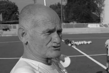Preminuo legendarni nogometaš i trener Osijeka: 'Veliki trener, pedagog i čovjek'