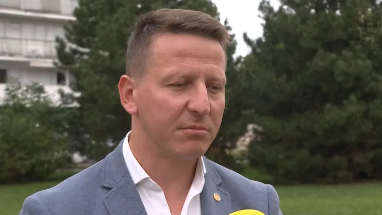 Zurovec za sve krivi trolove: 'Trebali bi odgovarati za napisanu riječ'