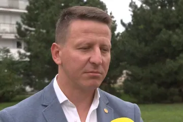 Zurovec za sve krivi trolove: 'Trebali bi odgovarati za napisanu riječ'