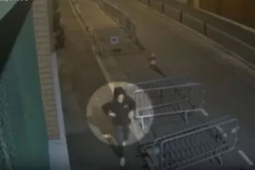 Srbi, džamije i svinjske glave: Jesu li jedanaestoricu obučavale strane službe?