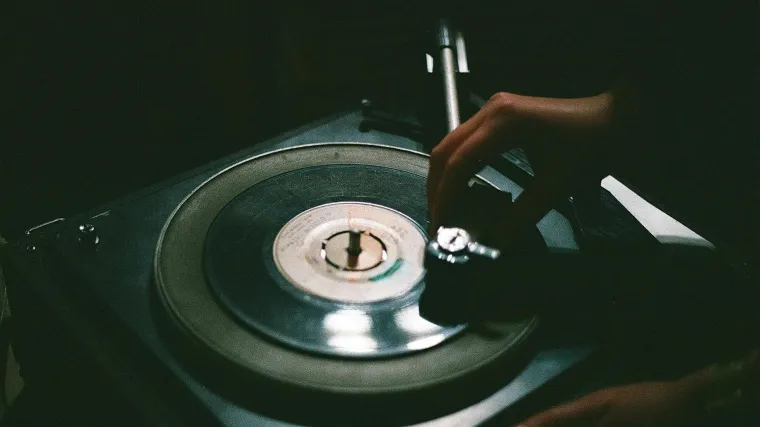 [KVIZ] Jesi li pravi poznavatelj glazbenih hitova 60-ih?