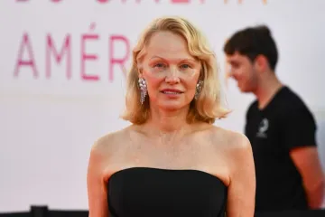 Pamela Anderson iznenadila prolaznike u New Yorku: Više ne izgleda ovako