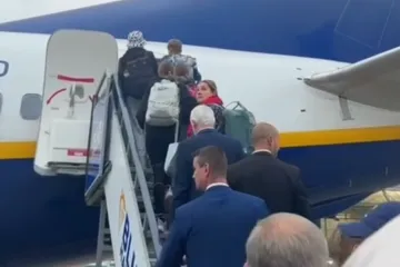 Predsjednik koji leti Ryanairom: Snimka brzinom munje postala viralna