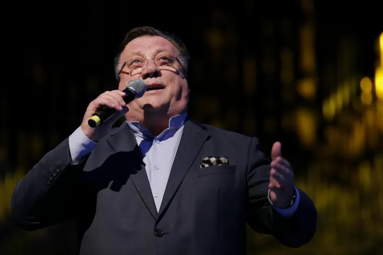 Umro je Halid Bešlić