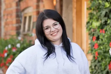 Ona je Selena Gomez 'Života na vagi': Nevjerojatna transformacija bivše kandidatkinje