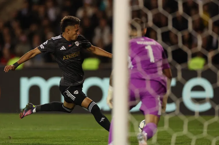 Azerbajdžanci su hit, imaju maksimalni učinak! Newcastle se prošetao kroz Belgiju