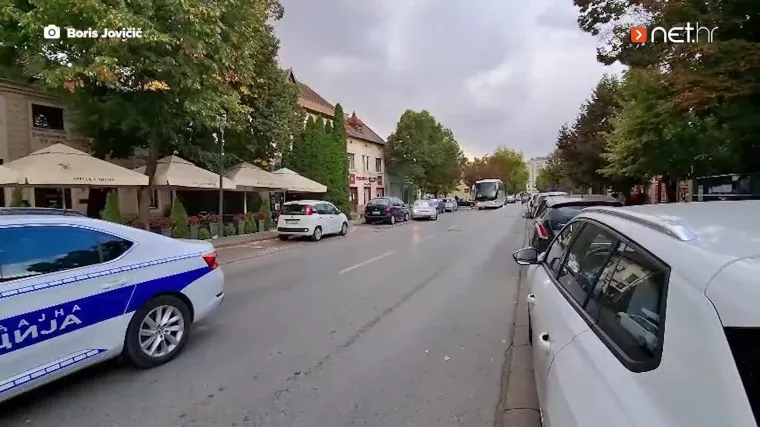 A je to! Pogledajte što je majstor napravio kad je bus Maccabija pristizao: Ovo je viralni hit