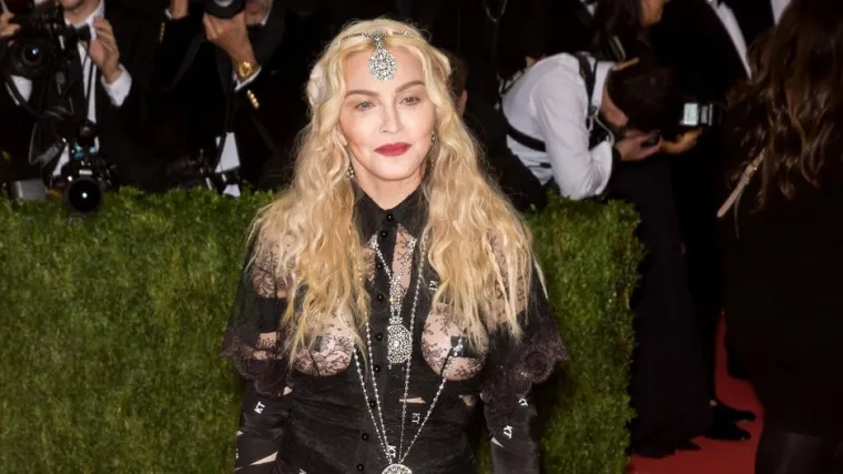 Madonna postala online učiteljica: Prodaje svoj duhovni tečaj, znamo i cijenu