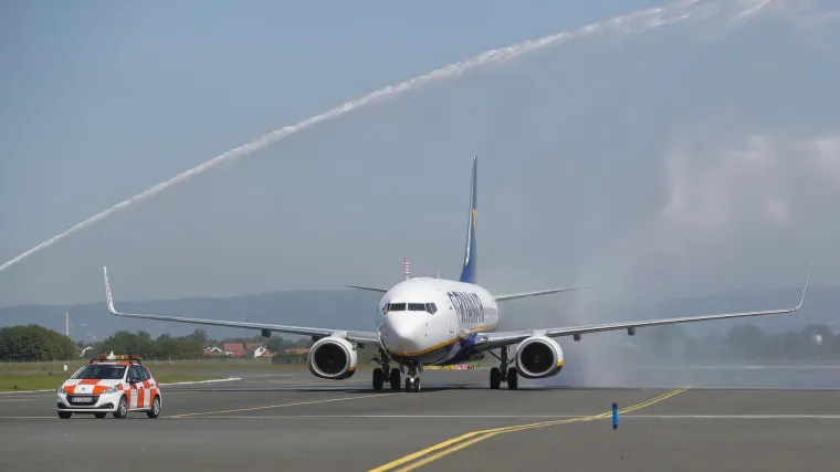 Šef Ryanaira kritizira EU: Sjede, piju čaj i jedu kekse. Von der Leyen je beskorisna