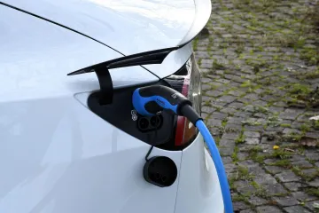 Euro 7 donosi velike promjene: Vozačima električnih automobila i hibrida ovo se neće svidjeti