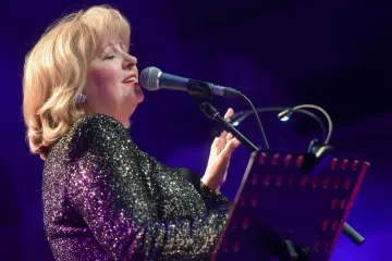 Kako Jasna Zlokić uspijeva ostati na vrhu više od 50 godina: 'Pjesma je ono što ostaje'