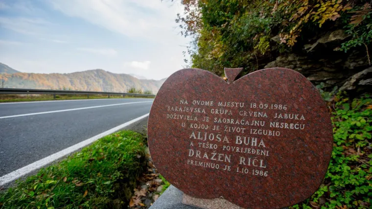 Njihova najveselija noć pretvorila se u najtragičniju: A nije trebao biti u tom autu...