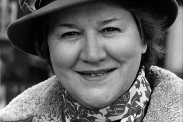 Preminula legendarna Patricia Routledge: Bila je poznato lice britanske komedije