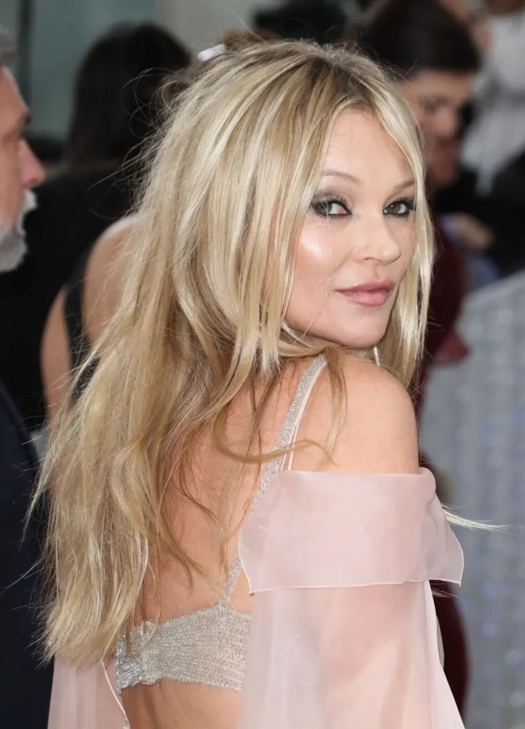 Što se krije iza glamura? Život Kate Moss između mode, ovisnosti i ljubavnih skandala