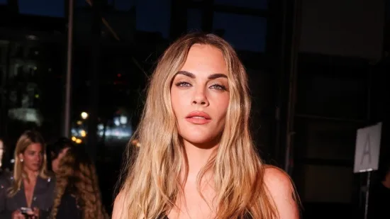 Caru Delevingne nisu prepoznali na ulazu na reviju u Parizu: 'Ovo je suludo!'