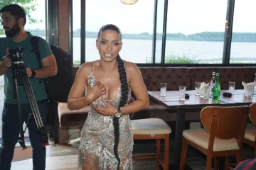 Prekinula medijsku šutnju: Oglasila se supruga Darka Lazića i progovorila o teškoj prometnoj nesreći