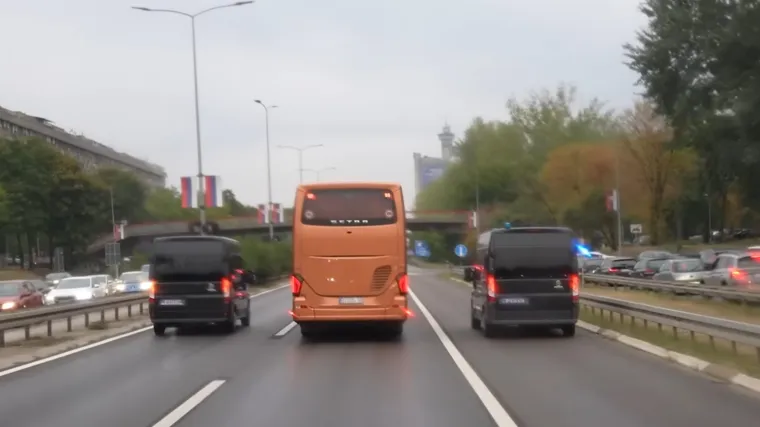 Dinamo objavio dosad neviđene snimke svog boravka u Srbiji: Evo kroz što su sve prolazili Plavi