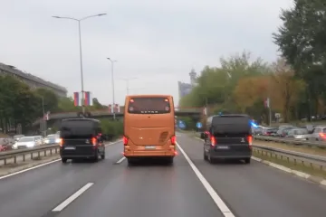 Dinamo objavio dosad neviđene snimke svog boravka u Srbiji: Evo kroz što su sve prolazili Plavi