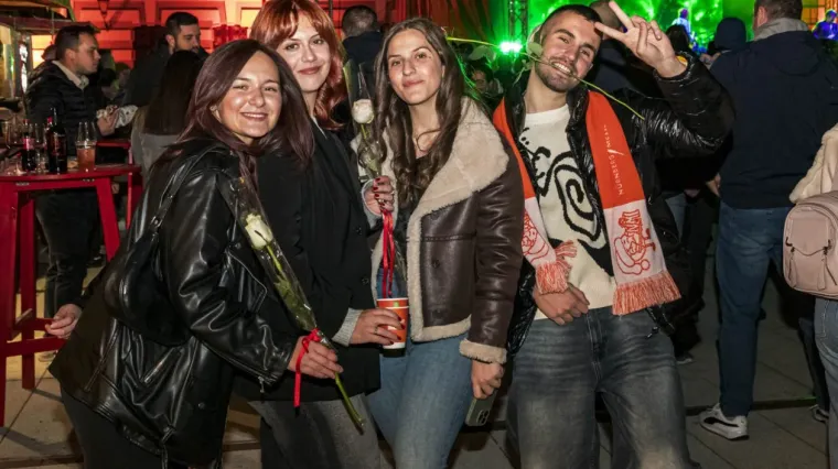 Prljavci, ljepotice i romantika! Tvrđa je gorjela od emocija: Ovo je bila osječka fešta za pamćenje