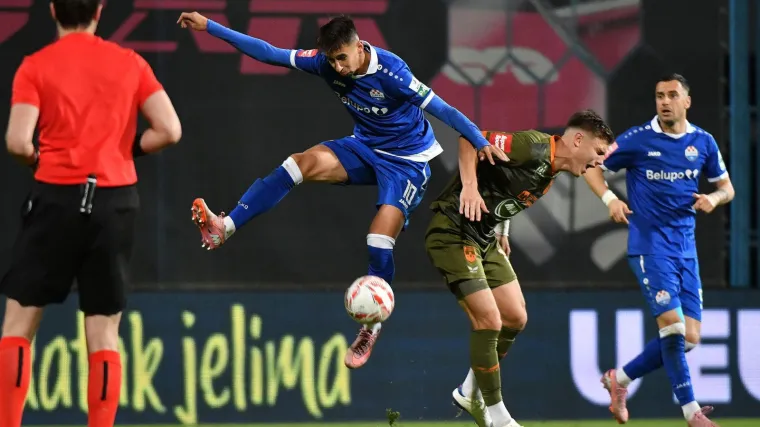 Slavenovo slavlje na Apašu: Očajni Osijek nije uspio niti s igračem više