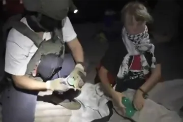 Humanitarci s broda prošli pakao u Izraelu? 'Gretu su natjerali da im nosi zastavu'