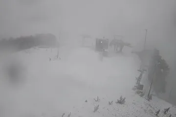 Kiša, udari vjetra do 160 km/h, na Platku mećava! Na snazi su crveni meteoalarmi