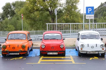 Ovo se ne viđa svaki dan! Fićeki preplavili Skradin: Ma pogledajte samo te male neodoljive legendice