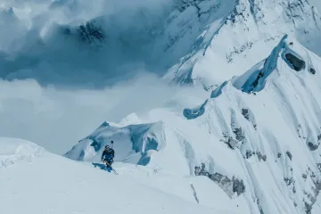 Stotine planinara zarobljeno na Mount Everestu, vodiči ne pamte ovakvo vrijeme