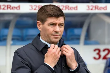 Steven Gerrard se vraća na Otok i postaje trener velikana?