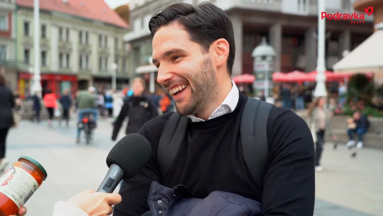 Istražili smo koji umak najbolje ide uz druženja s ekipom. Nakon ovog, sada smo i mi pametniji