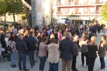 Prosvjed roditelja kninske osnovne škole zbog gubitka asistenata: Najavili bojkot