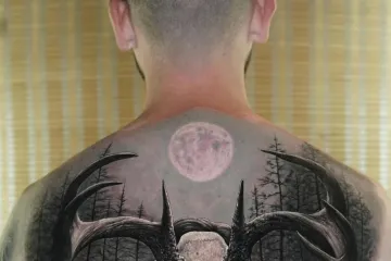 Četiri dana zaredom je sjedio u stolici za tetoviranje i pritom istrpio nevjerojatnu bol, evo što je tražio