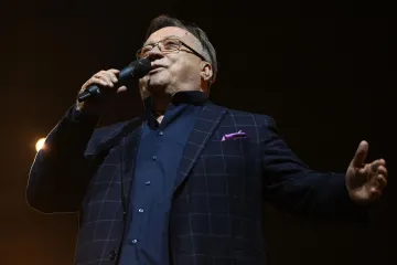 Znate li koja je prva pjesma Halida Bešlića? Nije ona na koju mislite